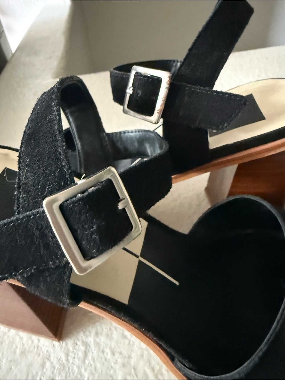 Dolce Vita Aubrey Heels Black Suede - Picture 3 of 6